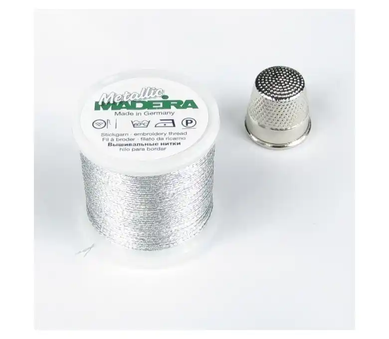 Zostało tylko kilka sztuk - Madeira Metallic nr 12, kol. silver 31