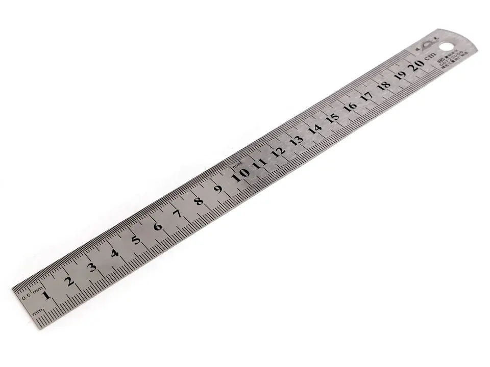 Od ręki - Linijka metalowa długość 20 cm